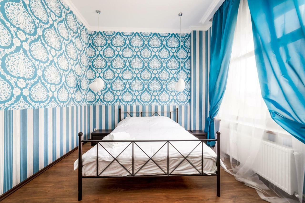 Stylish Apartment With A Balcony Overlooking The Park Odessa Extérieur photo